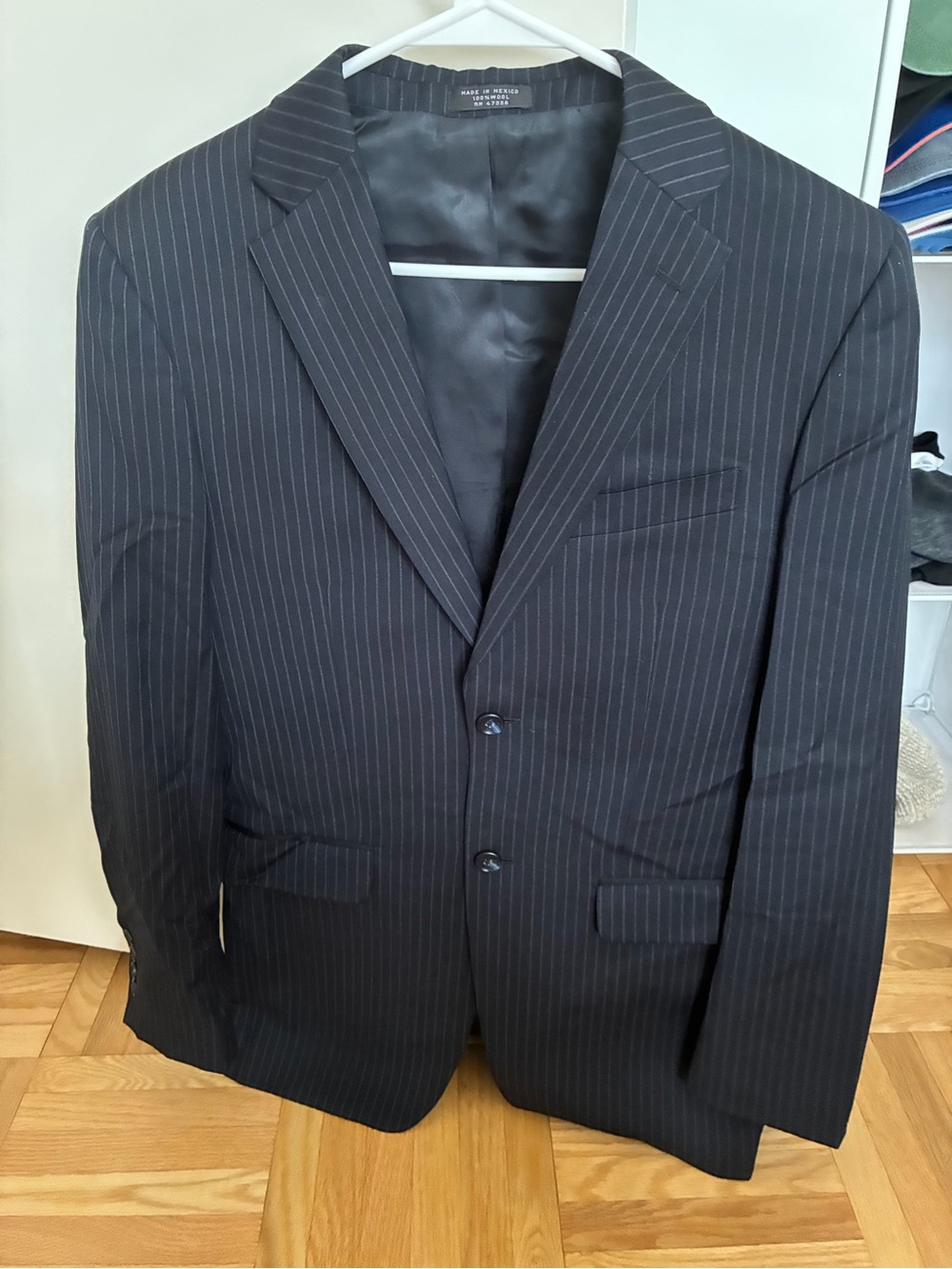 Jones Men's Pinstripe Two-Button Blazer - Black